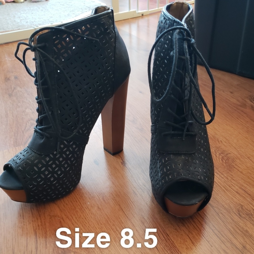 Platform heels